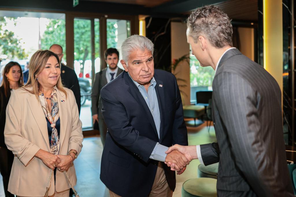 MULINO LLEGA A SEVILLA , ESPAÑA , PARA CUMPLIR UNA IMPORTANTE AGENDA&nbsp;OFICIAL