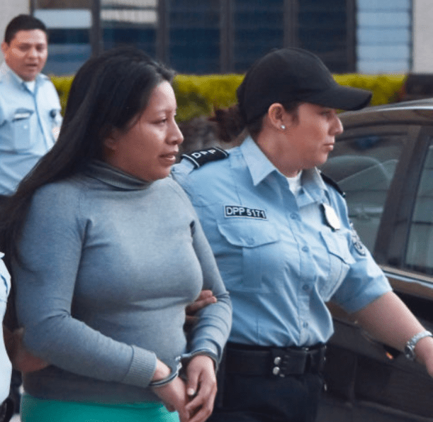 MUJER MEXICANA DETENIDA POR DROGAR, VIOLAR Y EXTORSIONAR A TURISTA&nbsp;AUSTRALIANO