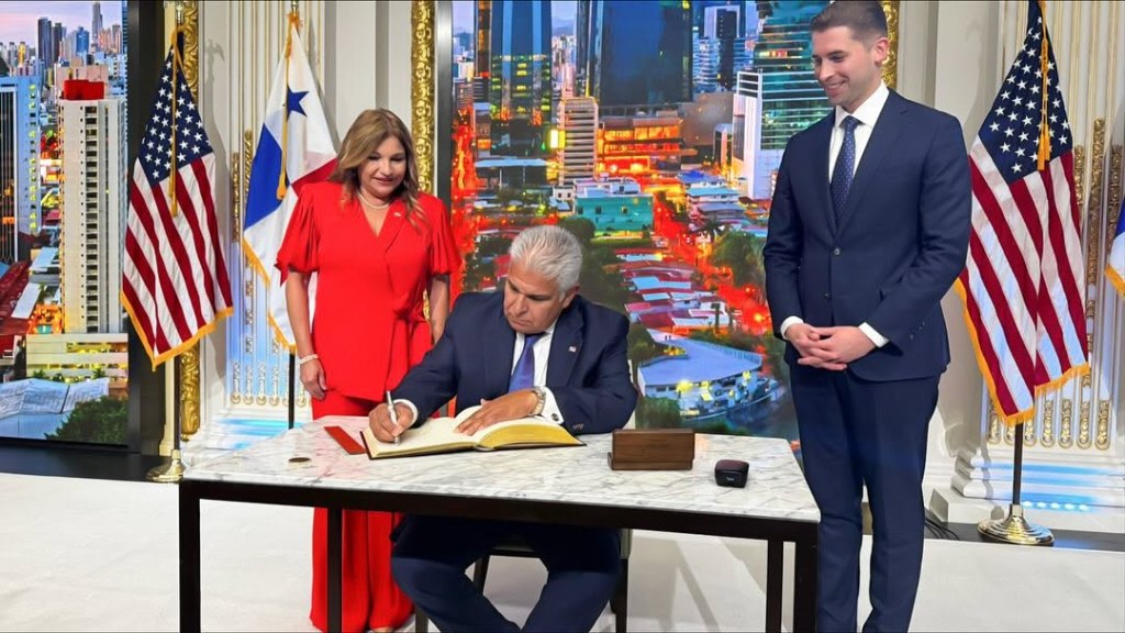 Presidente Mulino hizo sonar la campana de la Bolsa de Valores de Nueva&nbsp;York