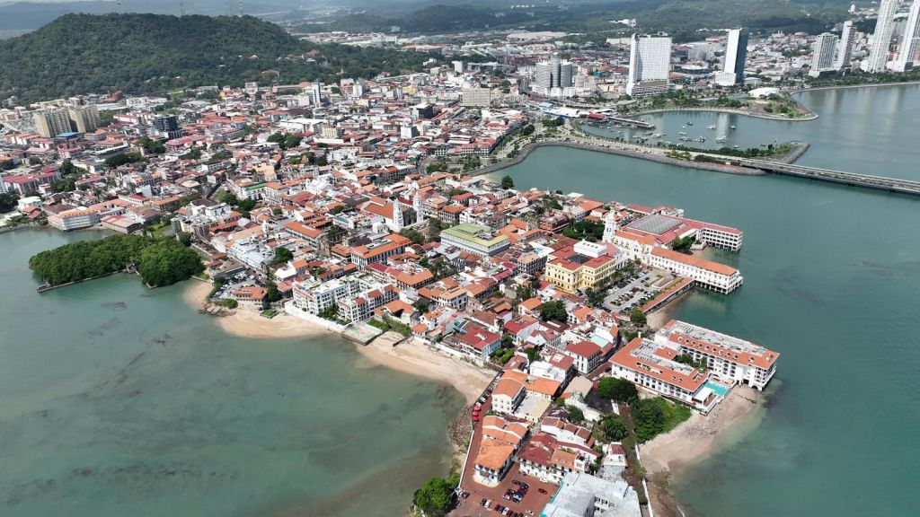 Restaurantes, bares y discotecas, prevén impacto favorable con los Premios&nbsp;Juventud