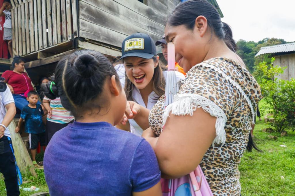 Autoridades evitan desalojo de 300 familias en Bocas del Toro y anuncian censo para regularizar comunidad de La&nbsp;Mesa