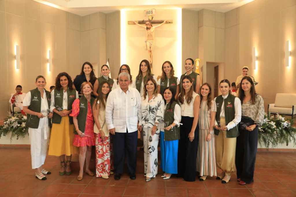 Primera Dama une esfuerzos con arquitectas y voluntarias para dar un nuevo techo a las niñas y niños del Hogar San José de&nbsp;Malambo