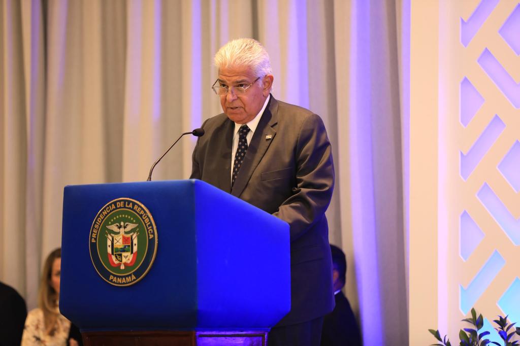 Mulino destaca inversión en obras durante acto de toma de posesión de la&nbsp;Capac