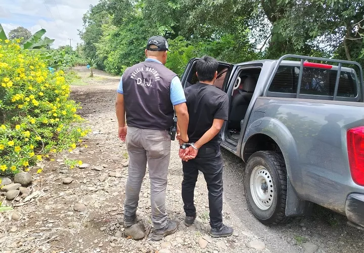Hombre muere a machetazos en Bijagual por crimen pasional; el agresor se entregó