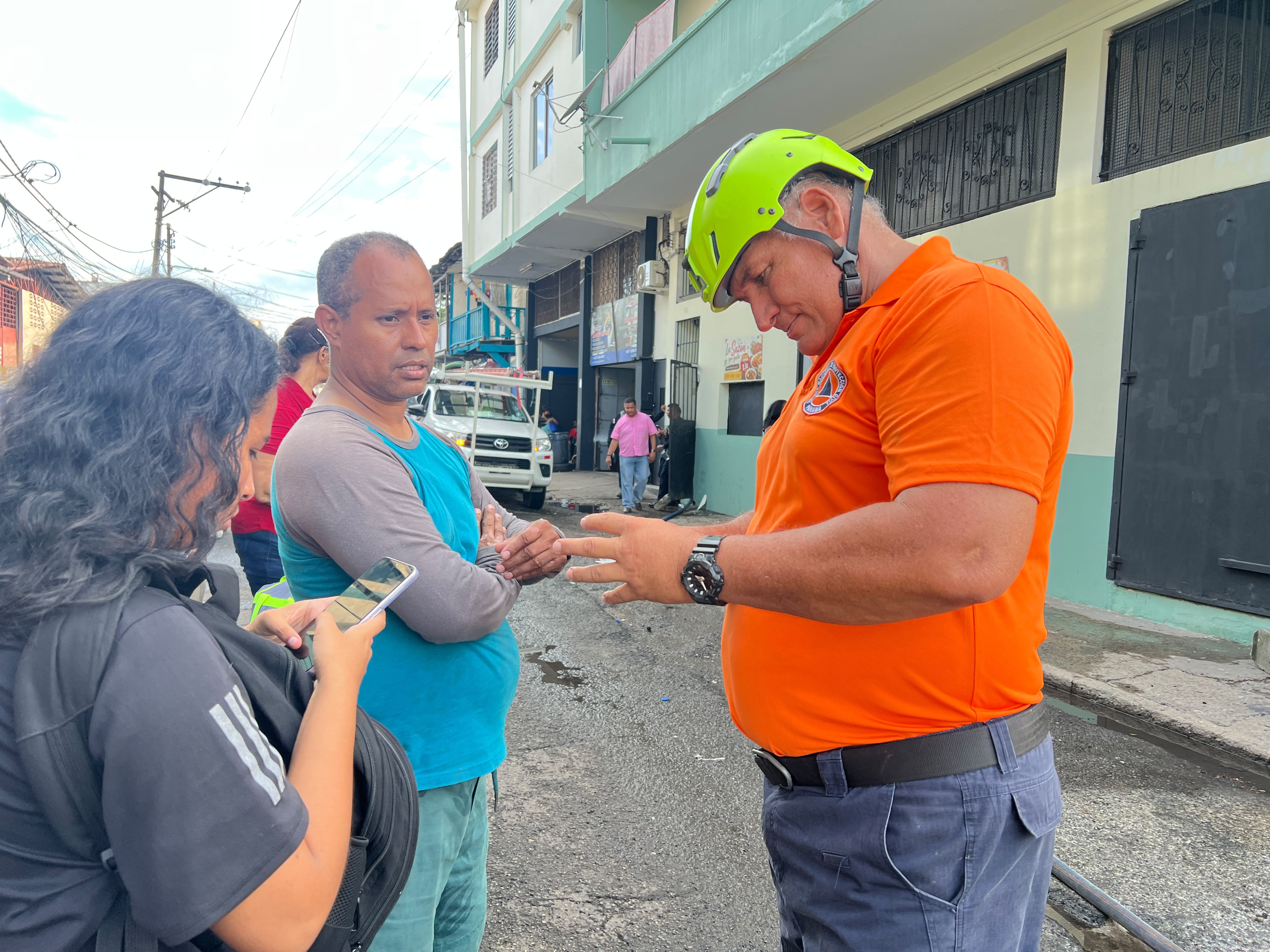 Incendio en Calidonia deja 94 personas afectadas: Gobierno despliega ayuda para 38 familias